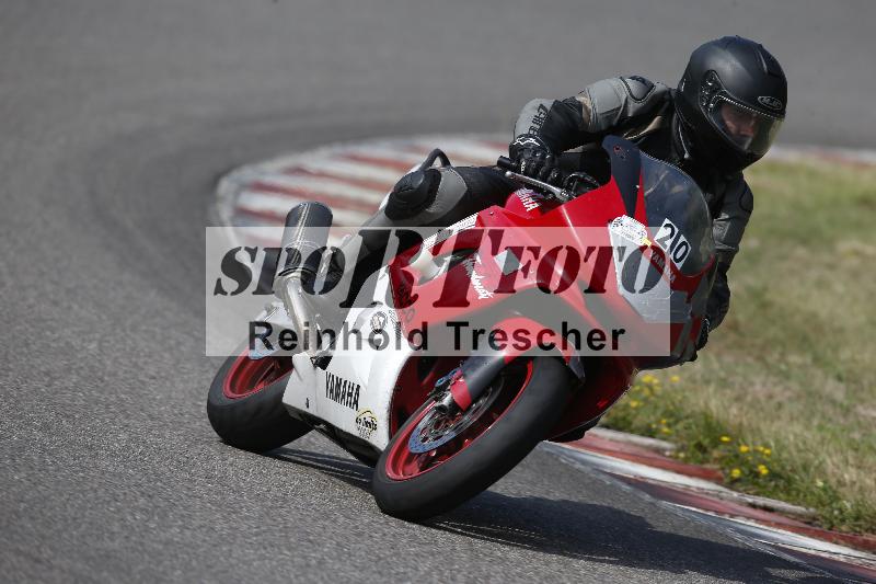 Archiv-2023/47 24.07.2023 Track Day Motos Dario - Moto Club Anneau du Rhin/20